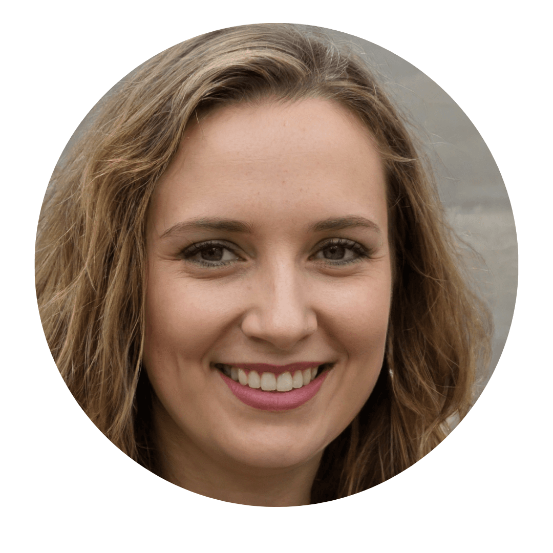 Jennifer Santos - Editor Sênior/Autor